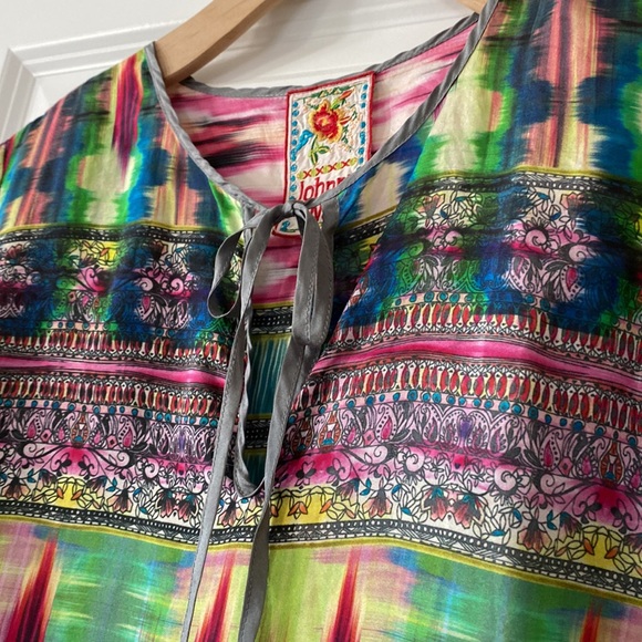 ⭐️NWT!⭐️Johnny Was Ikat/Paisley Print “Rose Flowy Tunic” OVERSIZED Washable Silk - Picture 2 of 16